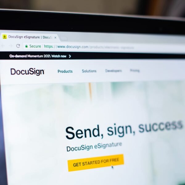 DocuSign CEO says wants to stay public after PE takeover speculation