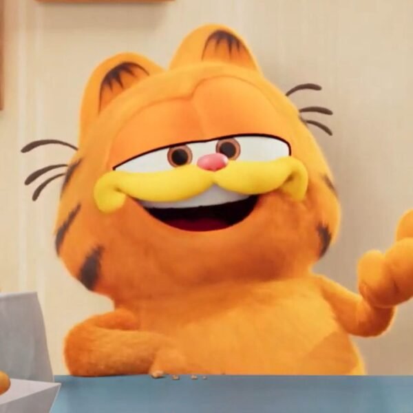 Chris Pratt Divulges Harder Character to Pull Off (Garfield vs. Mario) & Why Lasagna-Loving Cat Hates Mondays