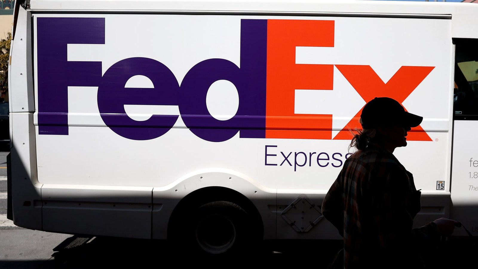 FedEx (FDX) earnings Q4 2024