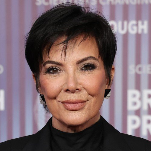 Kris Jenner in tears as she tells Kardashians about tumour discovery - Film News | Film-News.co.uk