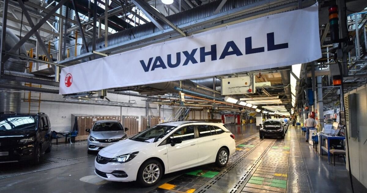 Vauxhall owner threatens to close UK car factories as 2,600 jobs on the line | UK | News