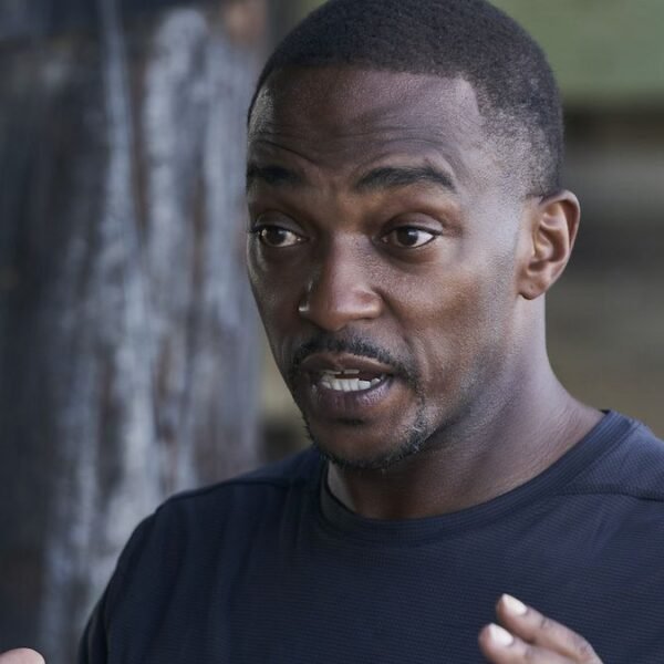 Anthony Mackie asking a shark-related question in NatGeo