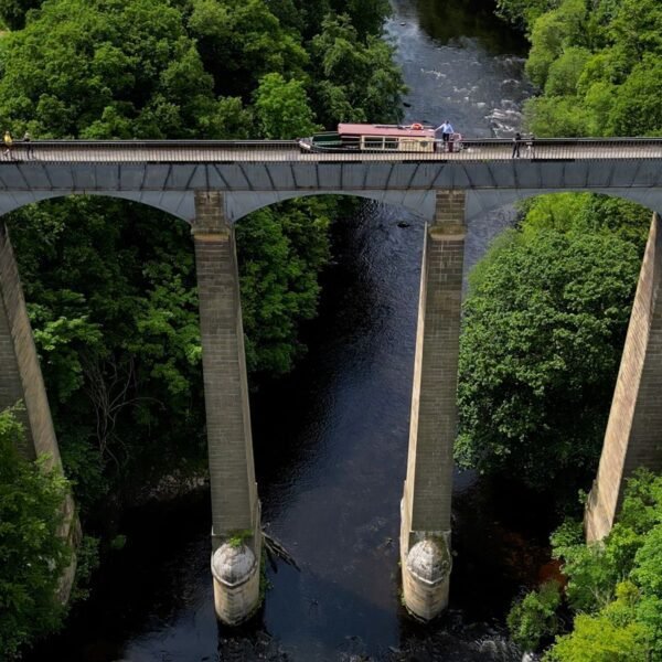 The Bench Across Britain travels across the Pontcysyllte Aqueduct
