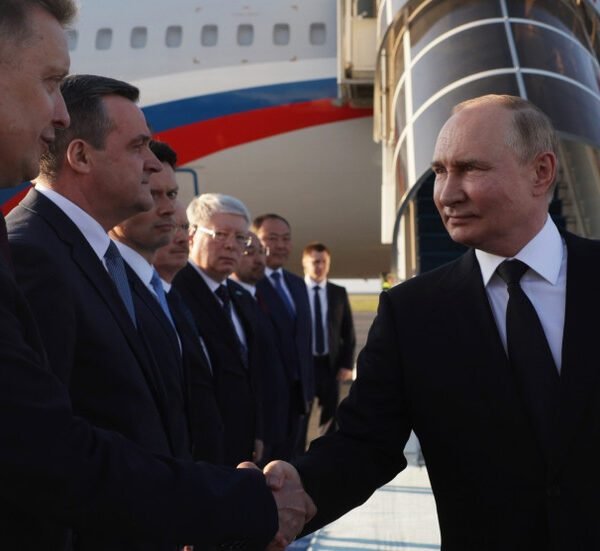 Will Russia unite the disunited world? — RT World News