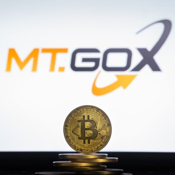 Bitcoin Price Falls as Mt Gox Starts Repayments
